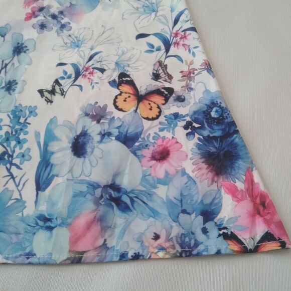 Women's Light Blue Flowers & Butterflies Print Trapezoid Mini Dress Size Medium - Picture 8 of 12